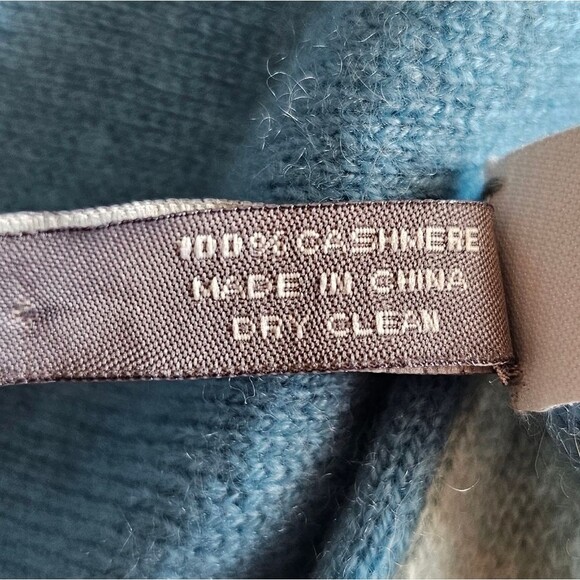 Ann Taylor 100% Cashmere Scarf Soft Blue Cable Knit Fringe Wrap Quiet Luxury - Picture 9 of 16